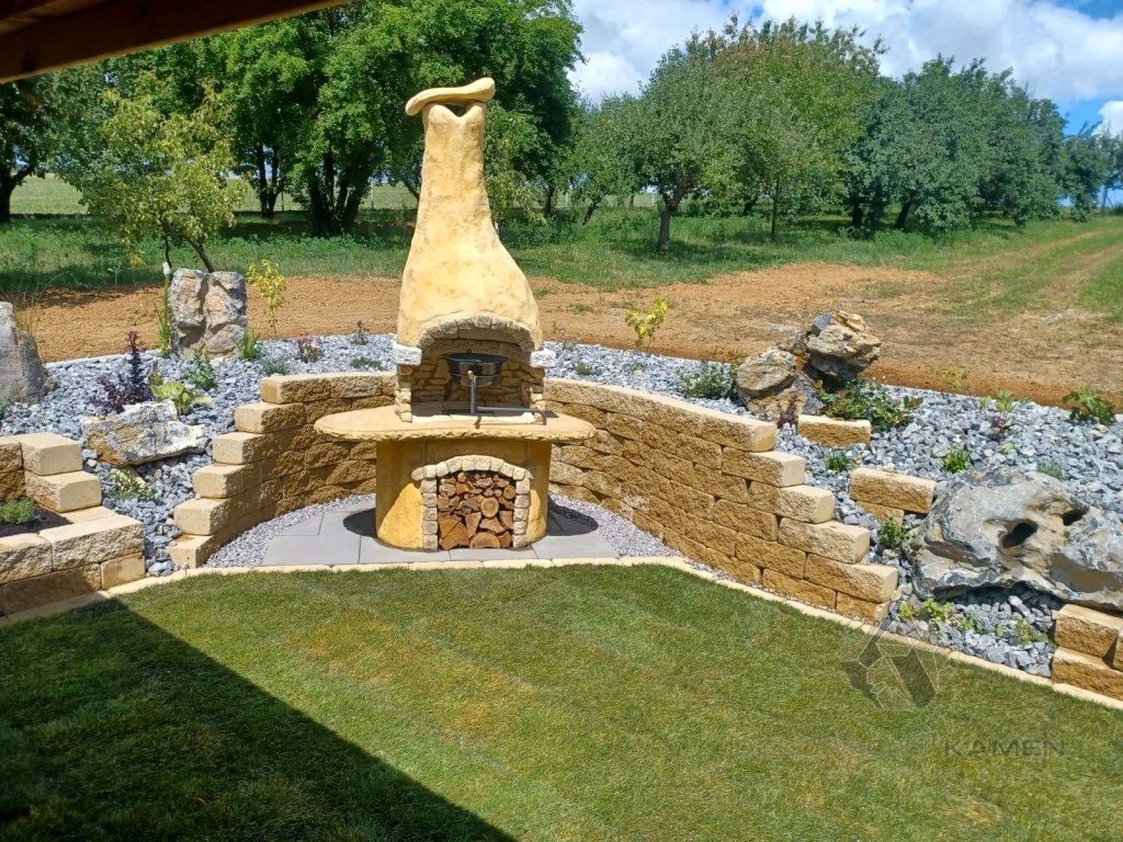 suchý múrik z andezitu